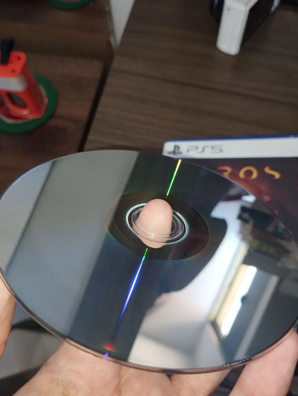 Saros - PS5 - Foto 4