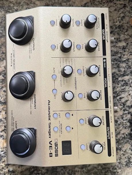 Pedal de efeito Boss Vocal Effects Acoustic Singer VE-8