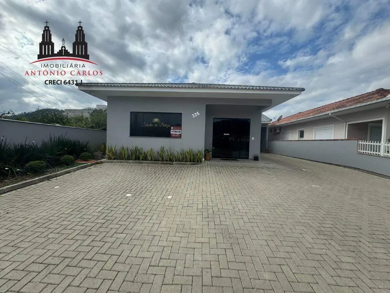 Casa e Sala comercial à venda no Centro de Antônio Carlos - SC - Foto 3
