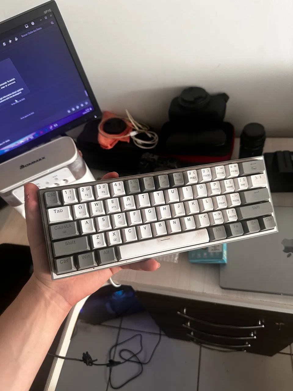 Teclado Redragon sem fio