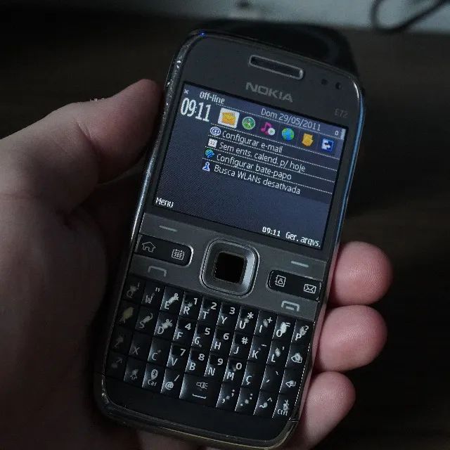 Nokia E72