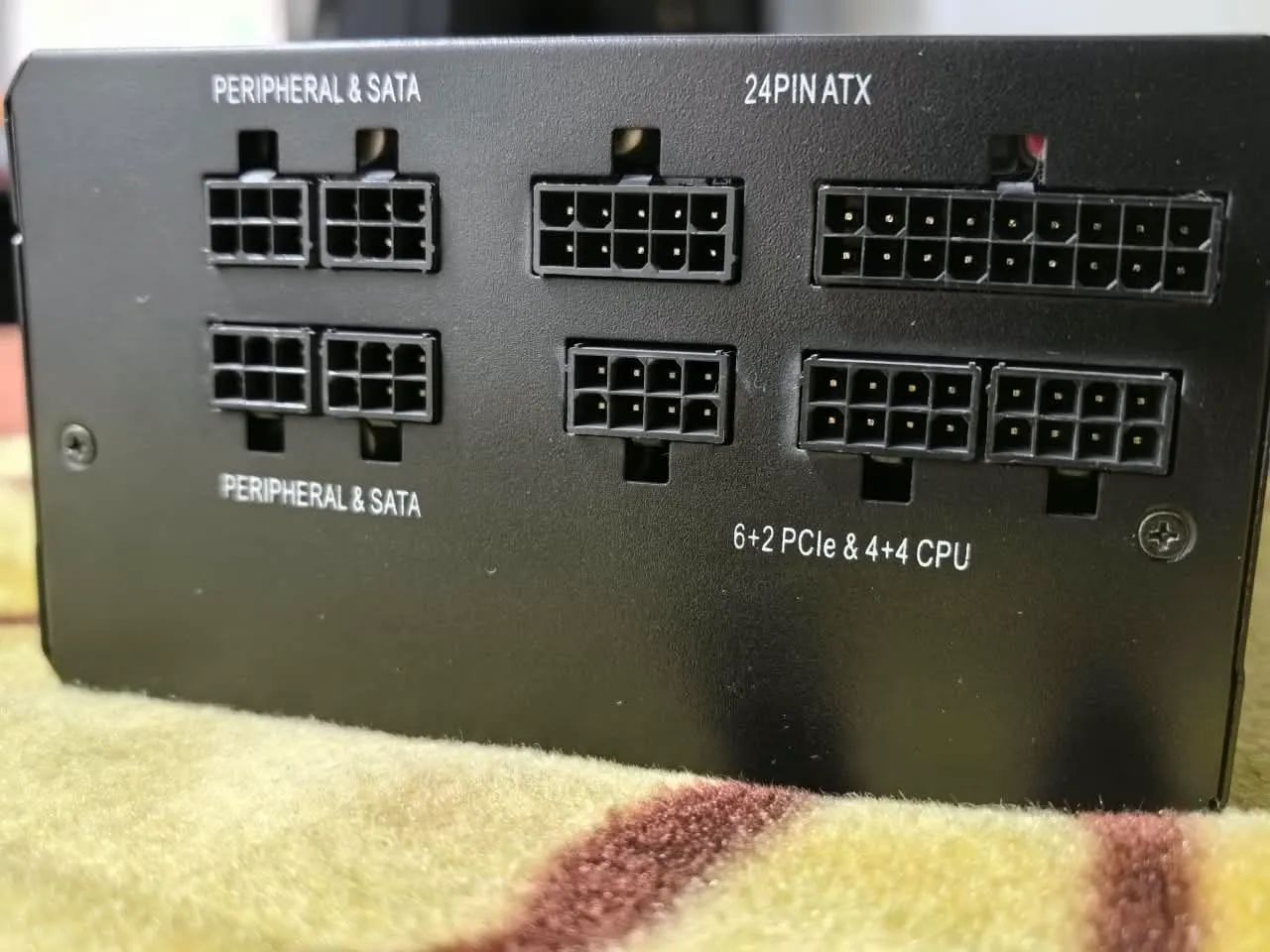 Fonte Corsair 650W 80 Plus Gold Modular RM650x Usada - Foto 5