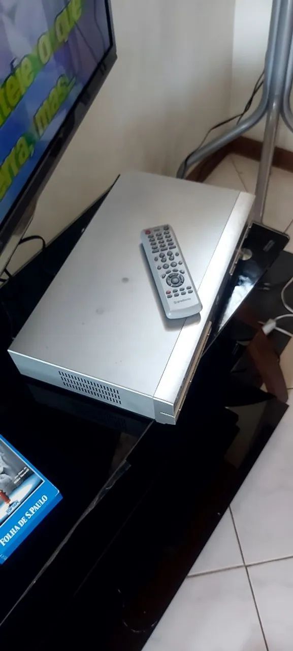 Vídeo cassete Gradiente  " Combo " Stéreo.  - Foto 5