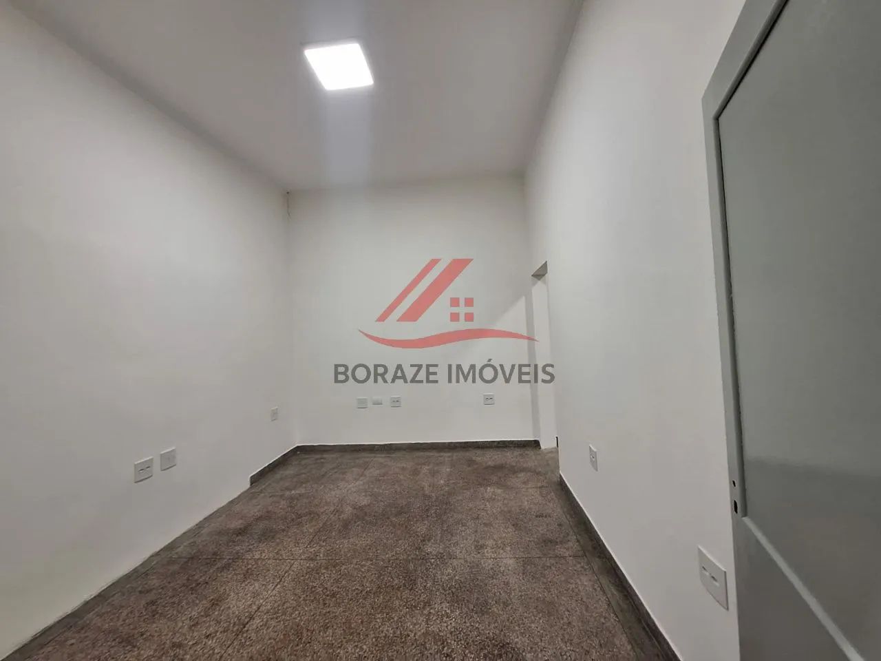 Sala comercial com 135m² para alugar no Parque São Vicente em Mauá - Foto 3