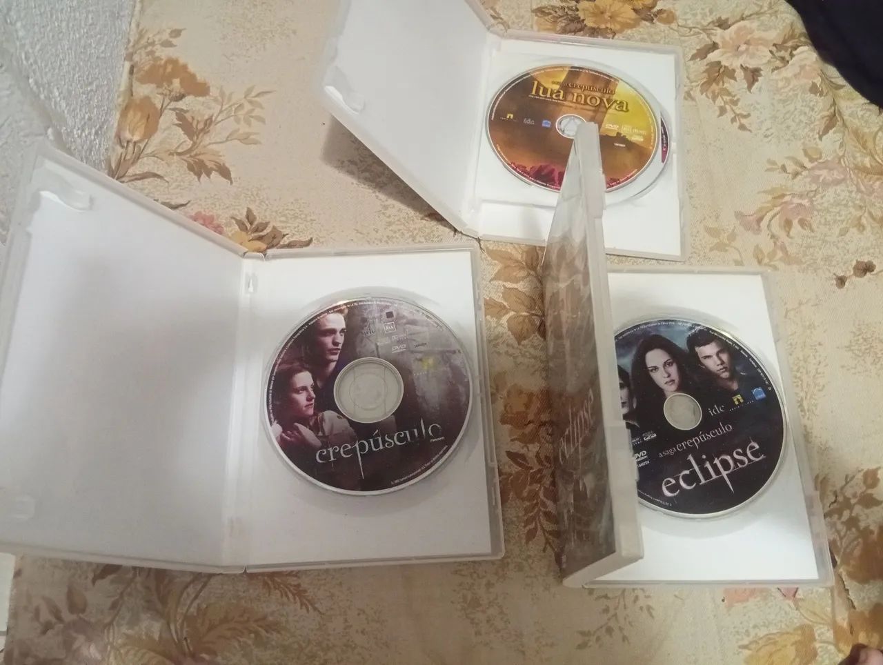 Lote 3 DVDs: Saga Crepúsculo (Crepúsculo, Lua Nova, Eclipse) - Foto 3