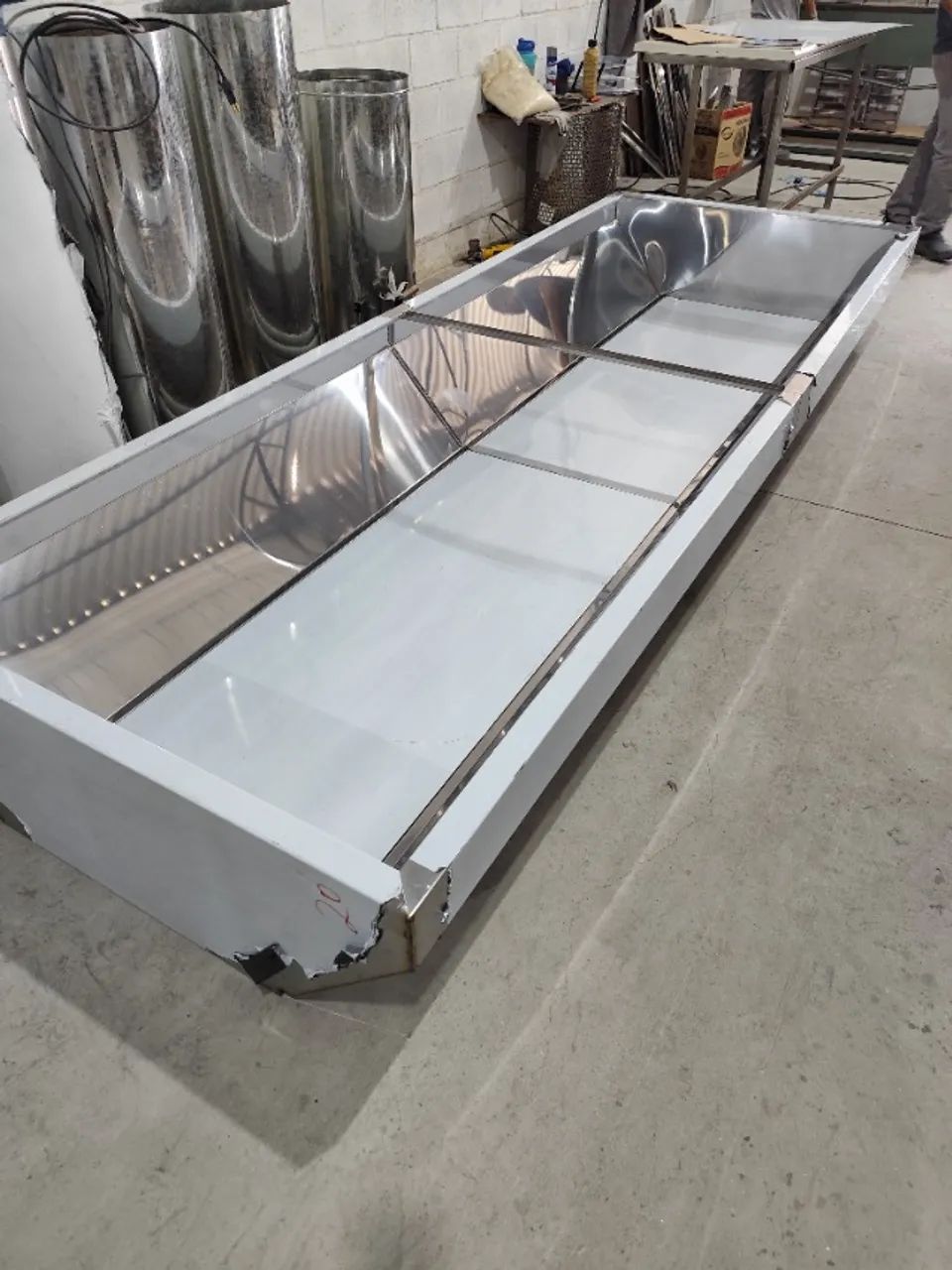 Coifa inox parede 2,00×1,10×0,50 operação contínua