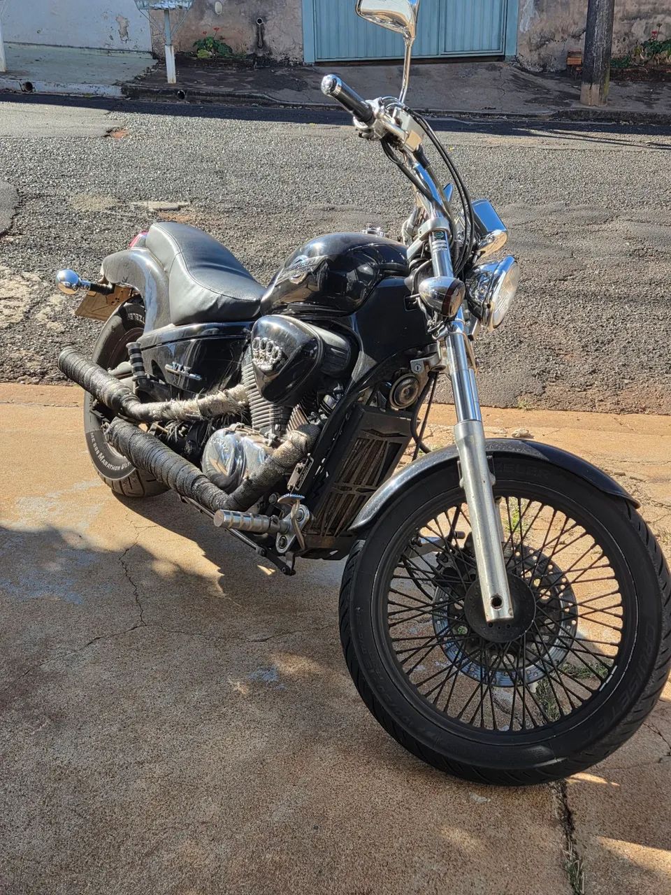 Shadow 600 vt  - Foto 2