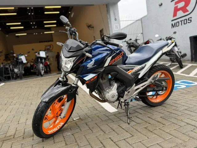 CB 250 TWISTER 2020 - Foto 4