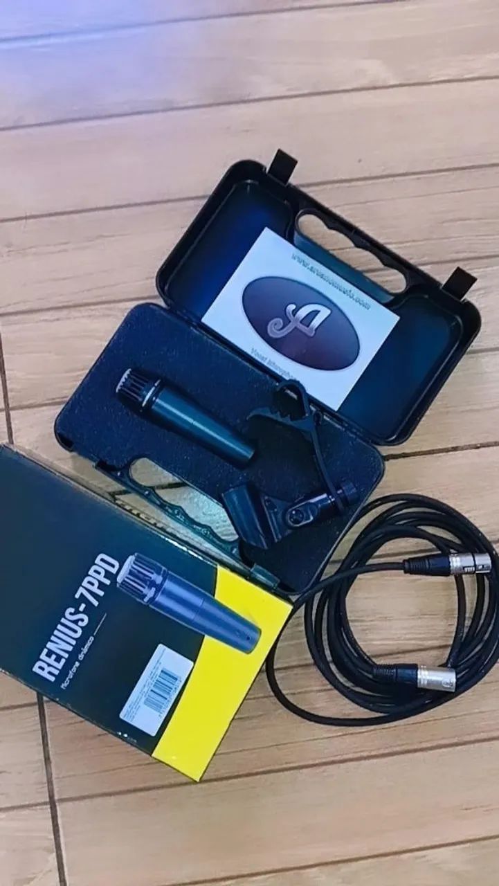 MICROFONE DINÂMICO ARCANO RENIUS 7 NOVO