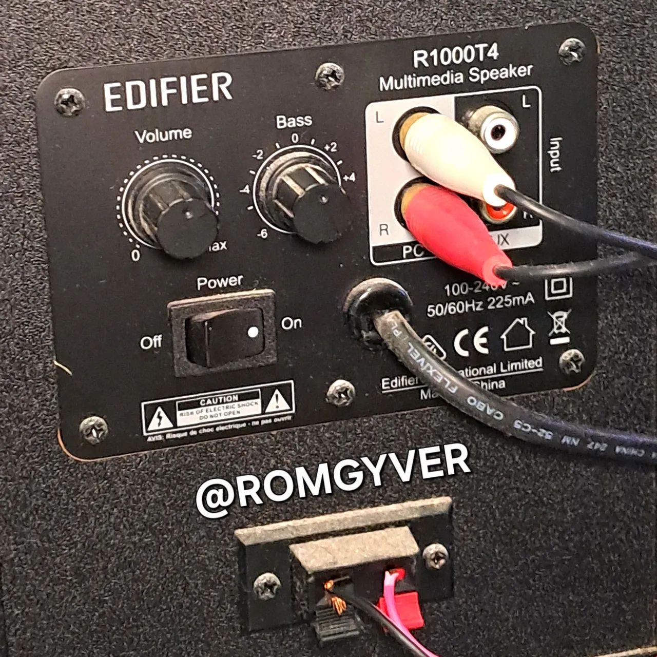 Caixa de Som Amplificada Edifier R1000t4  - Foto 5
