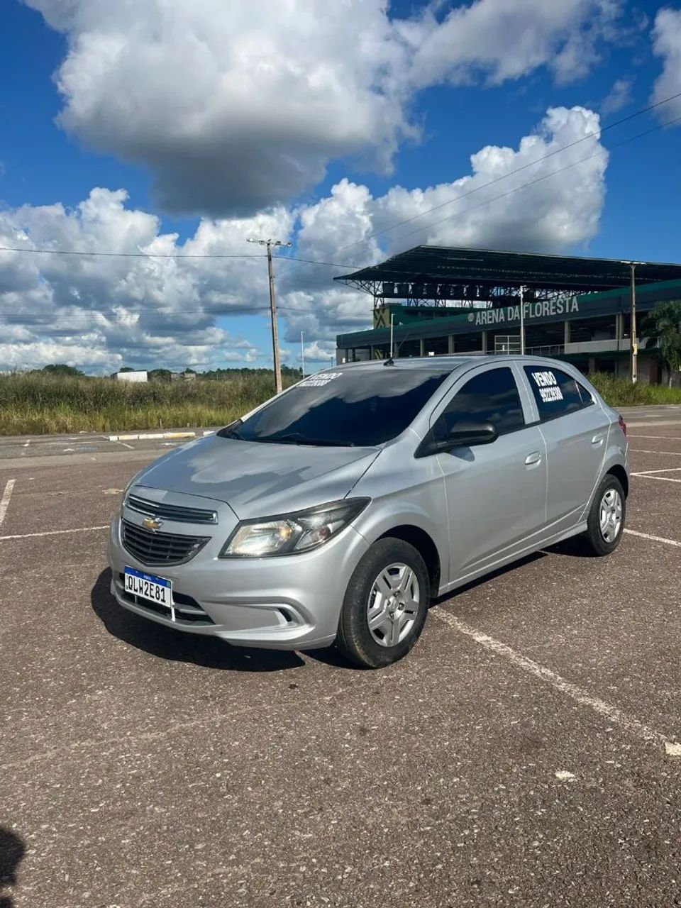Chevrolet Onix Hatch LT 1.0 8V Flex Power Mec. 4P 2016 - Foto 2