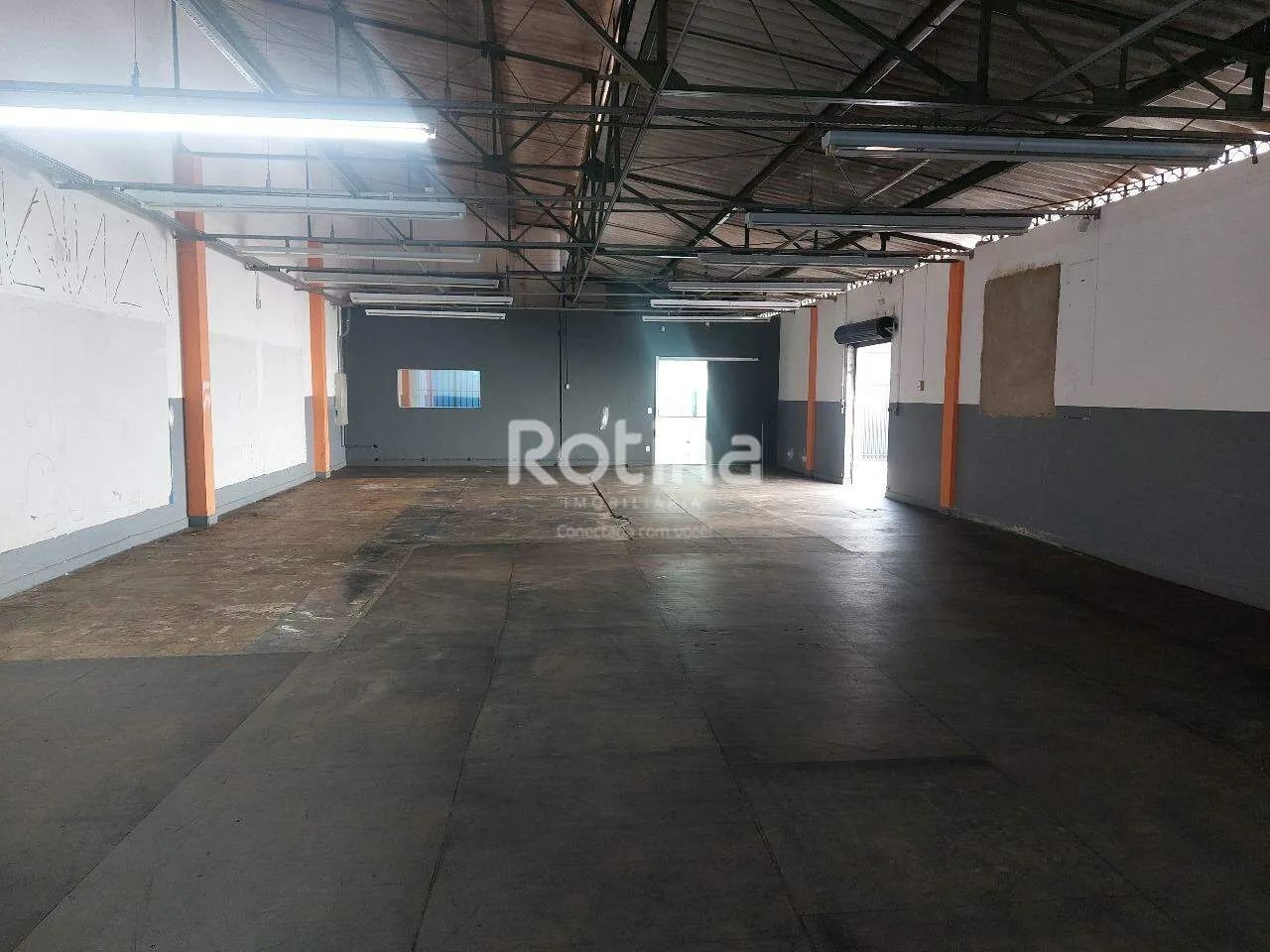 Excelente Barracão Comercial - Foto 4