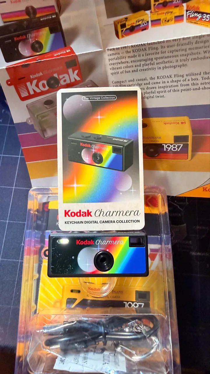 Kodak Charmera (Câmera chaveiro preta)