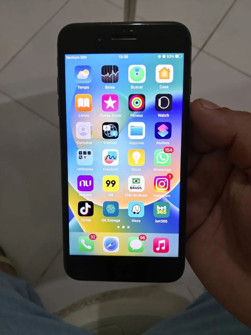 Celular iPhone 8 plus no precinho 