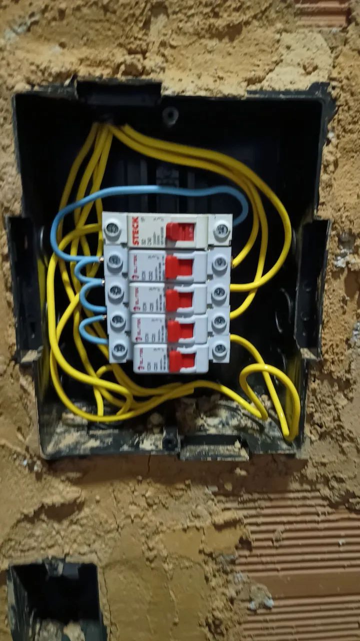 Eletricista e bombeiro hidráulica  - Foto 2