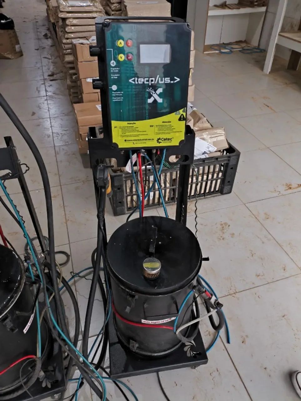 2 Maquina de Pintura Eletetrostática da Cetec - Foto 2
