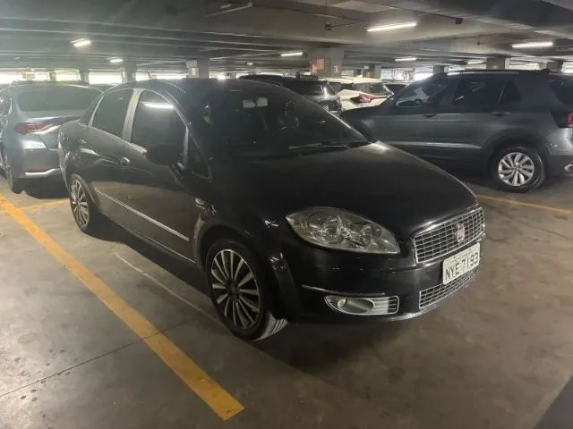 Fiat Linea Absolute 1.9/1.8 Flex Dualogic 4P 2012 - Foto 3