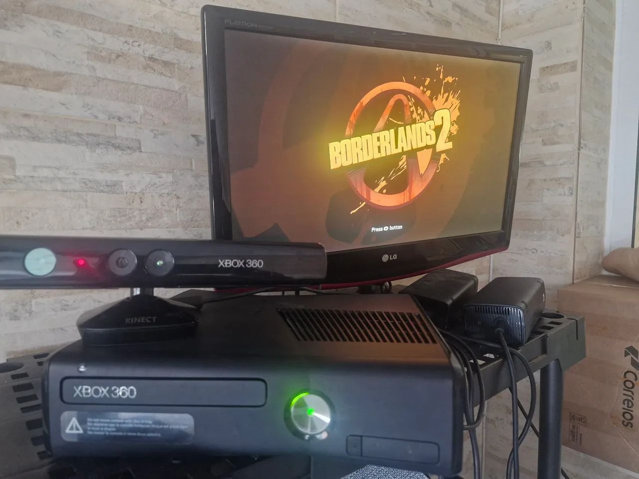 Xbox 360 destravado ltu3.0 com hd 320gb+ 1 controle original +kinect + 11 jogos originais 