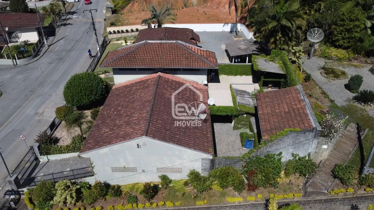 Casa com 183m² em Massaranduba, SC - Foto 3