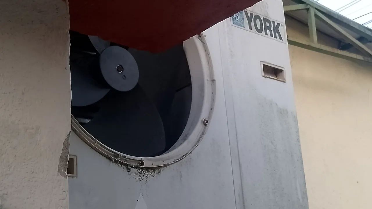Ar condicionado 