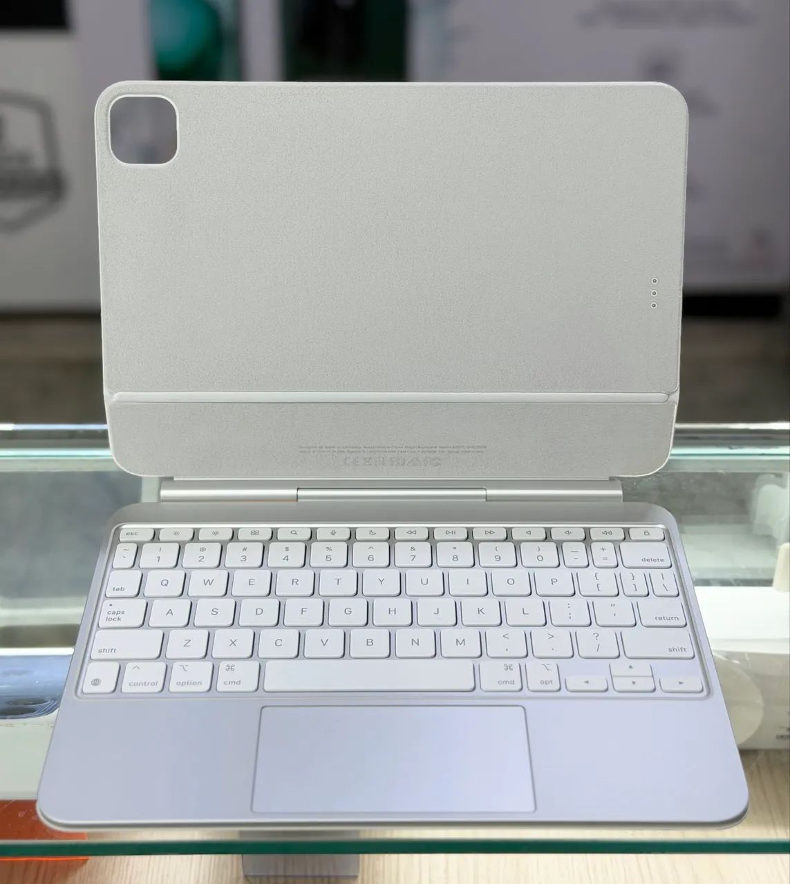 Magic keyboard original Apple para ipad pro m4 e m5 de 11 polegadas LOJA FÍSICA seminovo - Foto 2