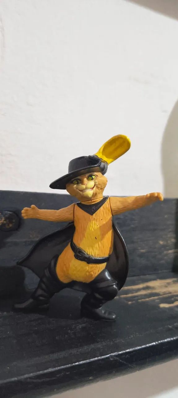 Boneco gato de botas  - Foto 3