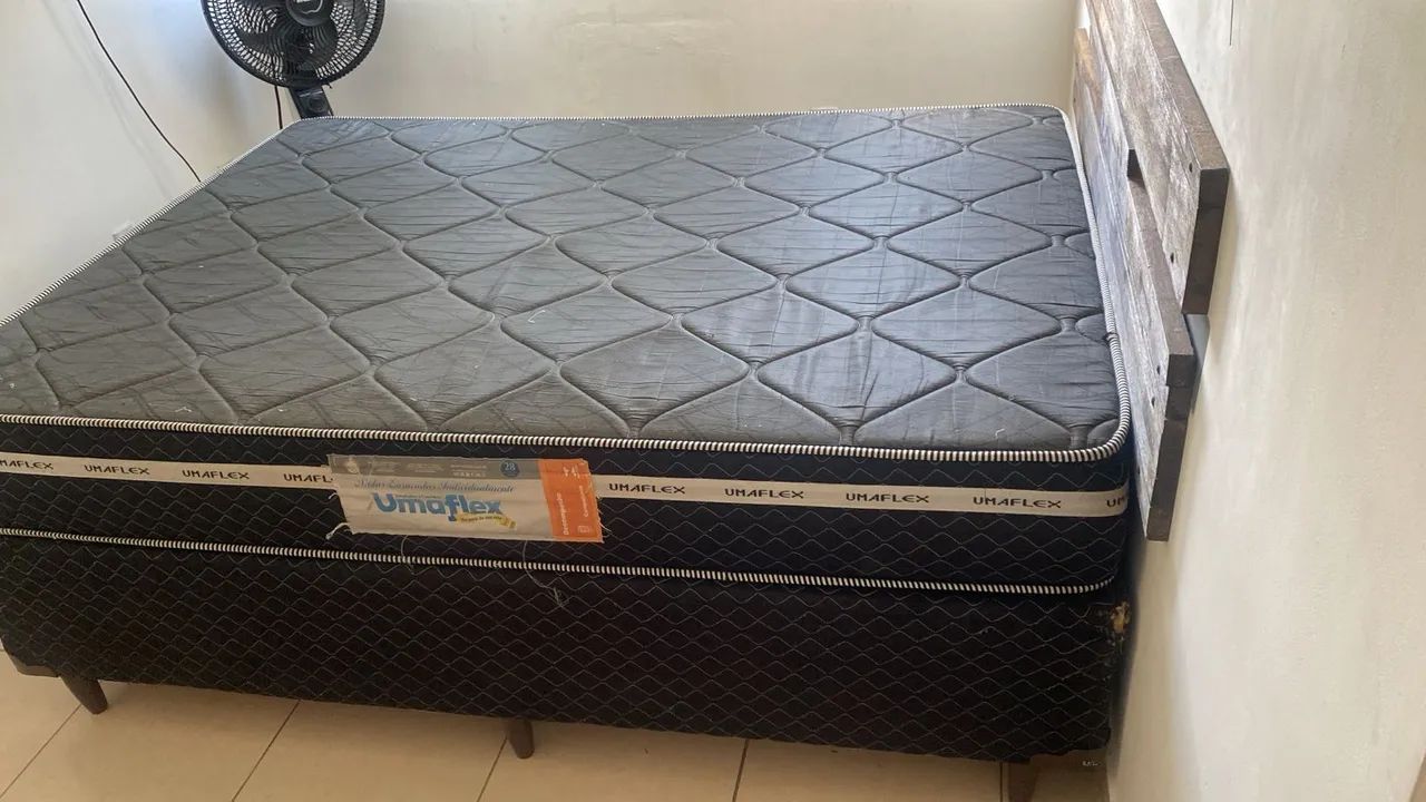 CAMA BOX CASAL EM OTIMO ESTADO