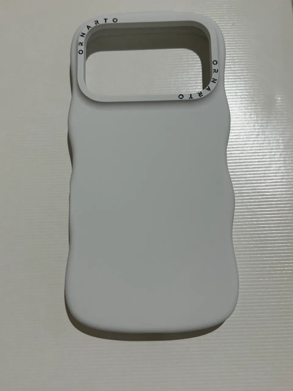 Capa ornato 17 pro 