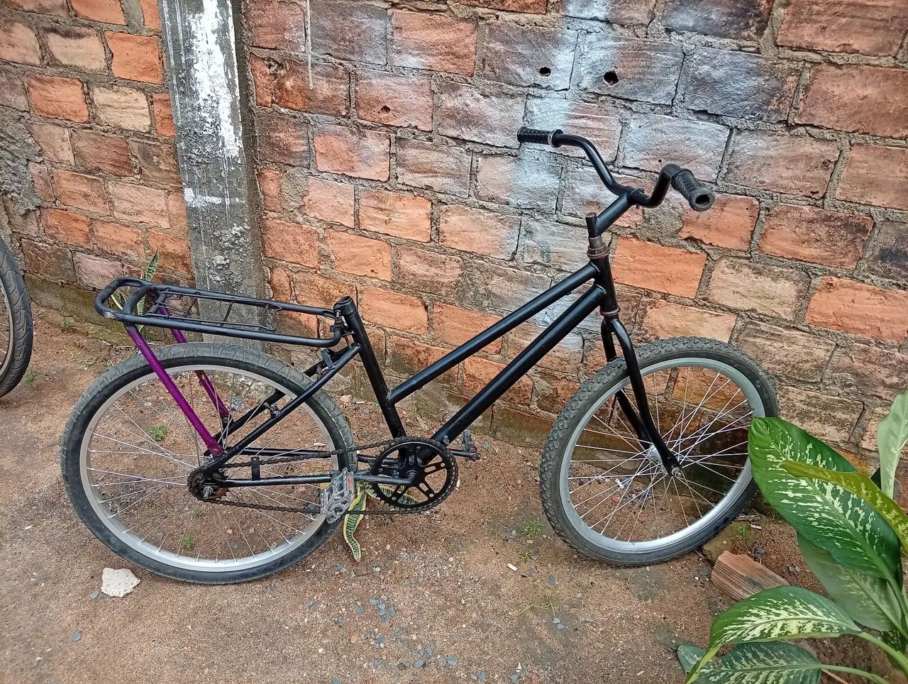 Vende se essas duas bicicleta uma Aro24 e outra Aro26  - Foto 5