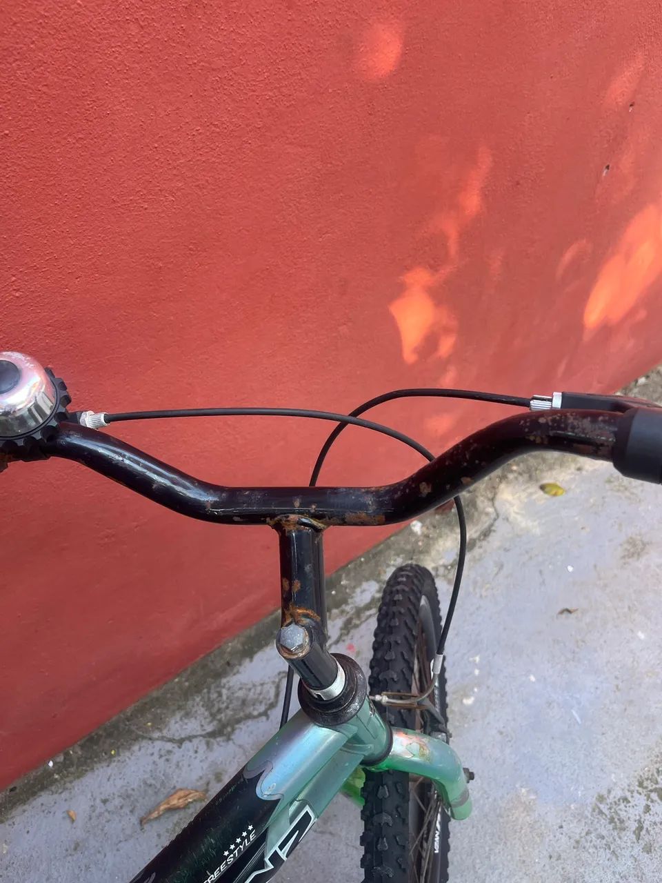 Bicicleta BMX infantil ARO 20 - Foto 2