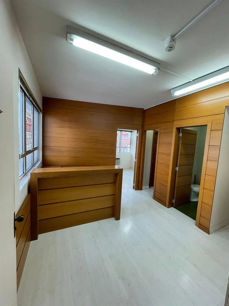 SALA COMERCIAL MOBILIADA PARA VENDA NO BAIRRO NO CENTRO - Foto 3