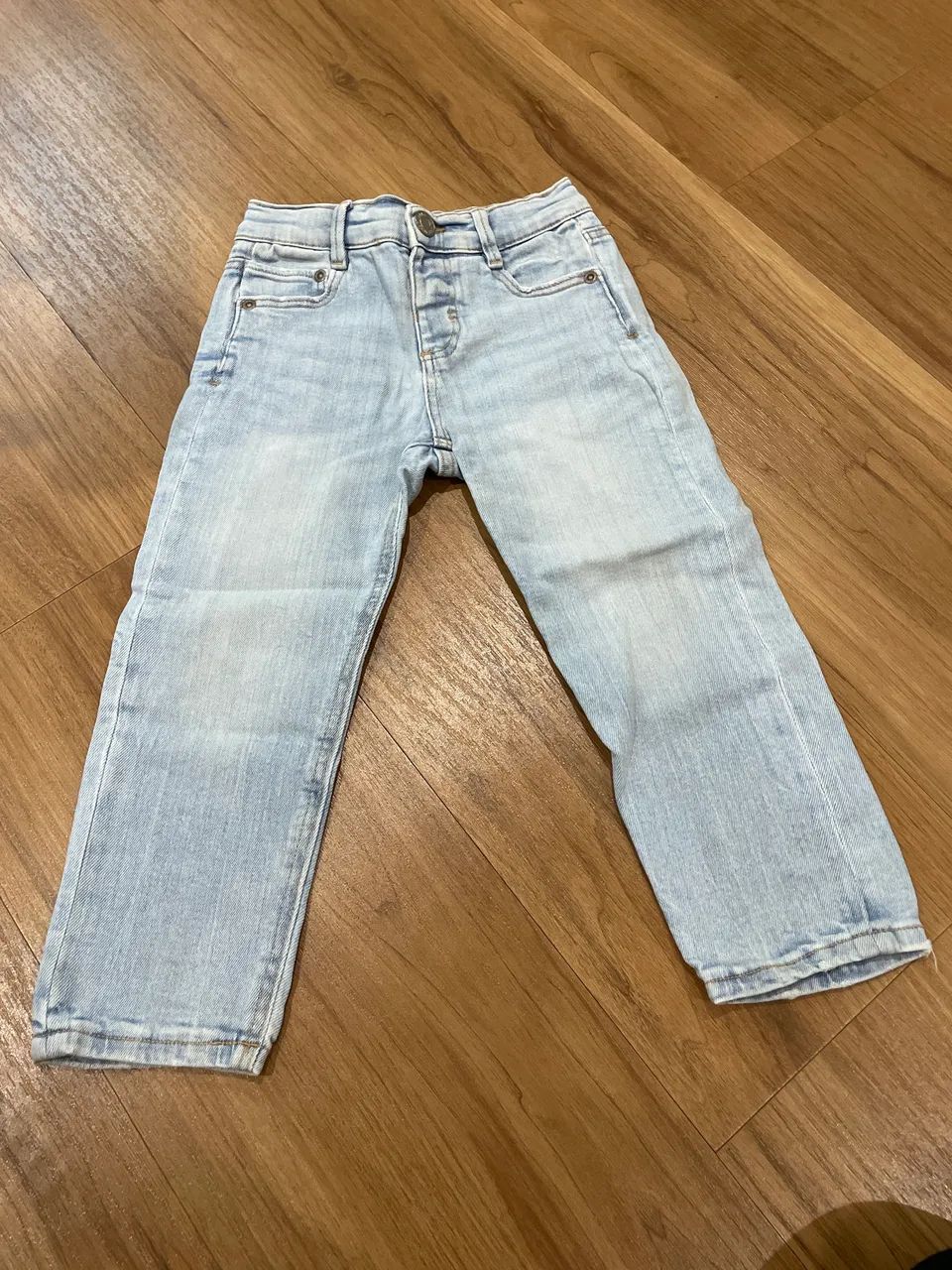 Calça jeans infantil 