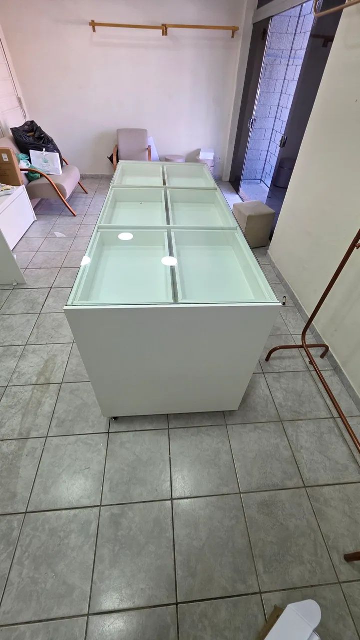 Expositor ( Ilha) para Loja de roupas - Foto 4