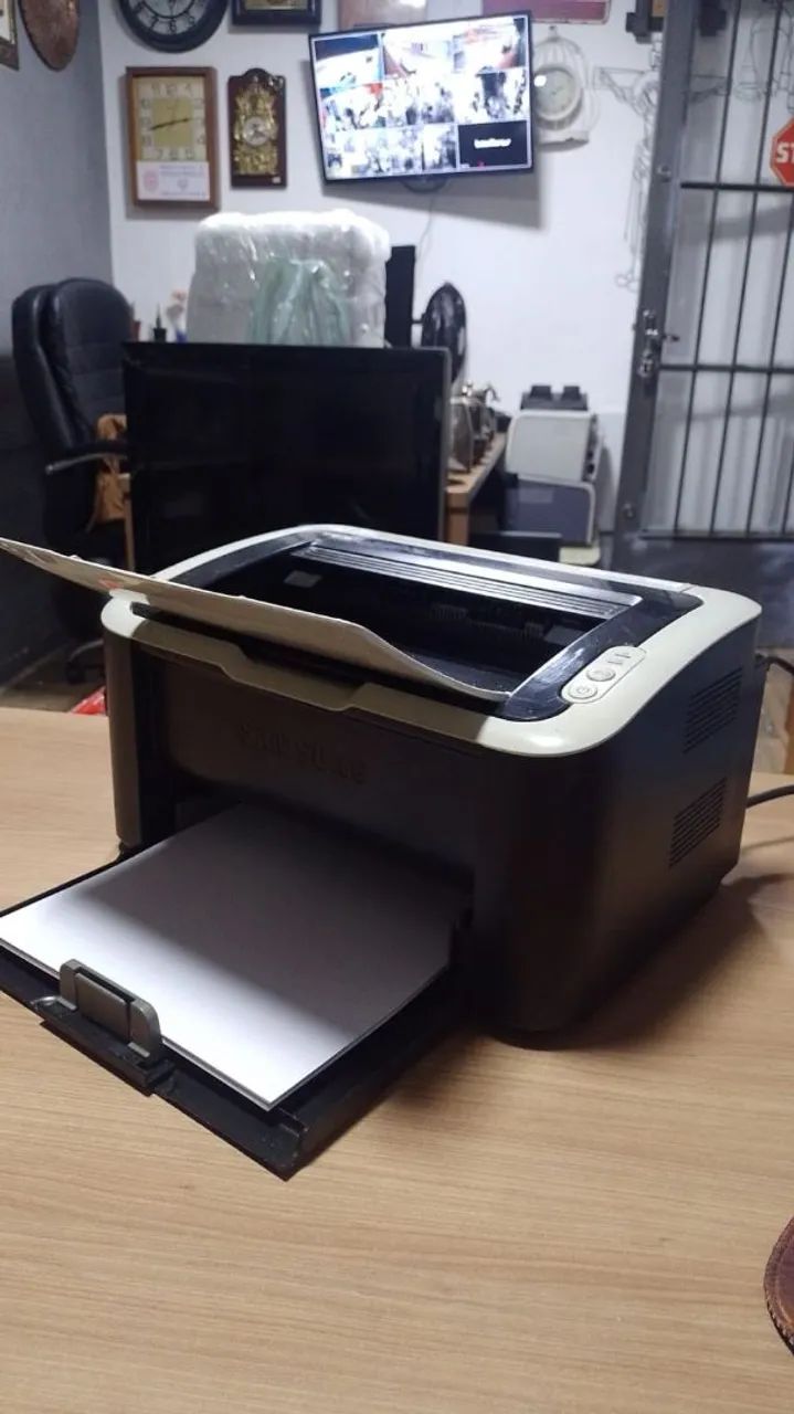 Impressora laser monocromática Samsung ML-1860 - Foto 3