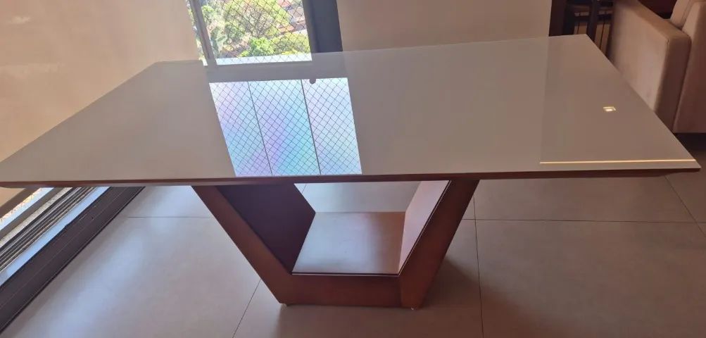 MESA DE JANTAR RETANGULAR PARA 6 OU 8 LUGARES - TAMPO DE VIDRO - Foto 5