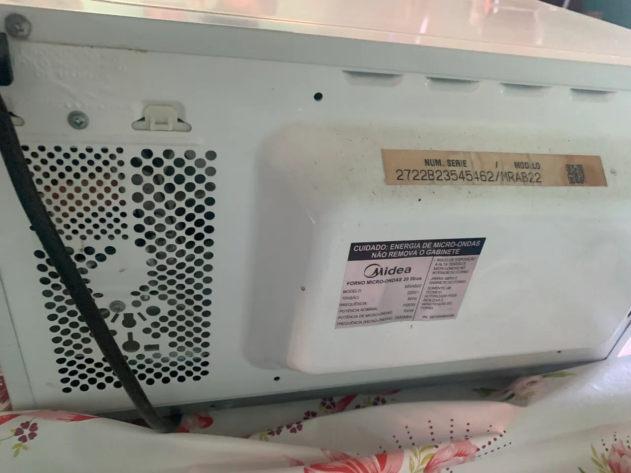 VENDO MICROONDAS MIDEA - Foto 2