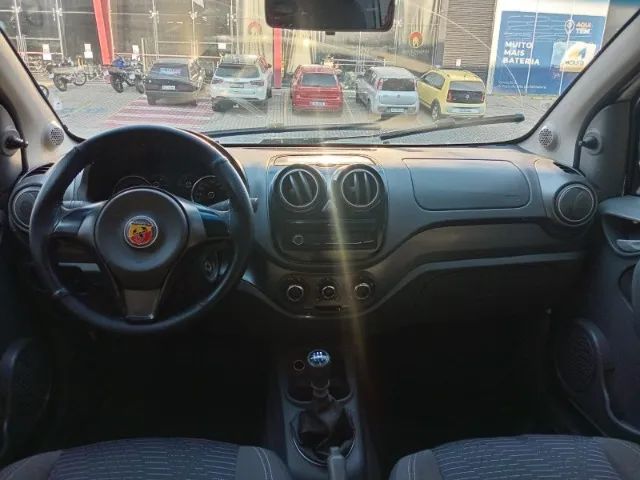 Fiat Palio ATTRACTIVE 1.0 EVO Fire Flex 8v 5p, foto 3 de 10