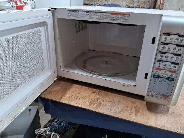 Micro-ondas com gril (Com defeito) - Foto 2