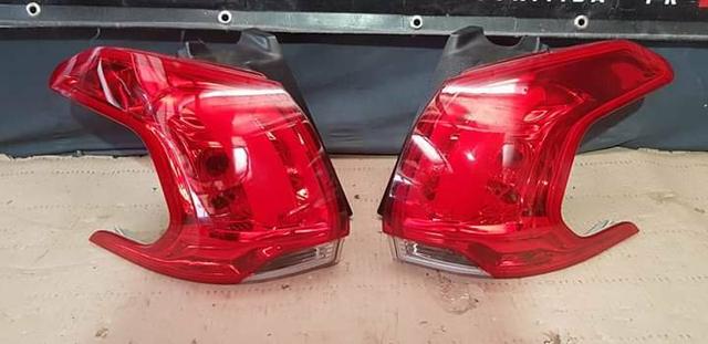 Par Lanterna Peugeot 2008 traseira original
