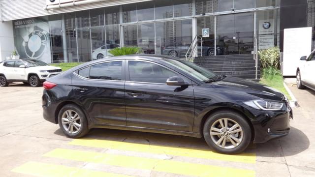 HYUNDAI ELANTRA - Foto 5