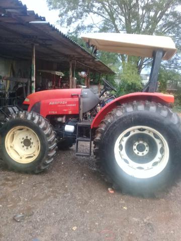 Trator Yanmar 1175 4x4 ano 2012 - Foto 2