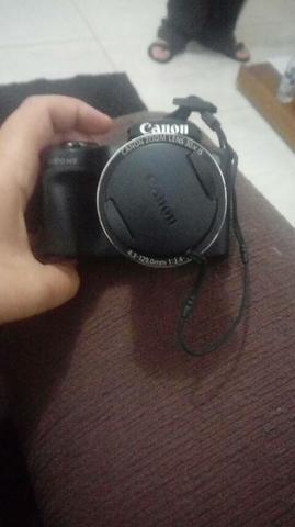 Canon camera semi nova