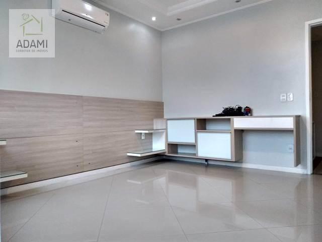 Excelente Casa Duplex, de Alto Padrão, no bairro Costazul. - Foto 10