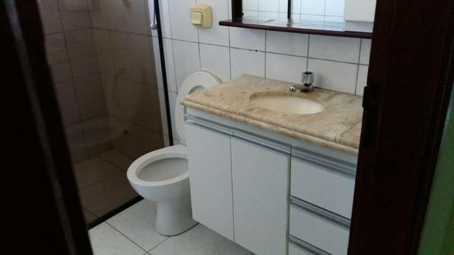CASA 3 DTS, 3 BANHEIROS OTIMO LOCAL - Foto 4