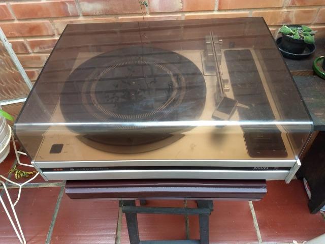 Toca Discos Philips 209 S Eletronic - apenas pecas - Foto 2