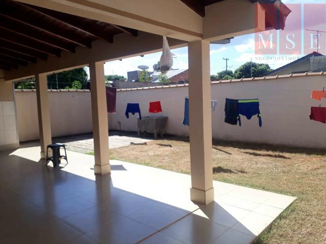 Vende-se Casa com 3 Quartos no Menino Jesus II em Sinop-MT - Foto 7