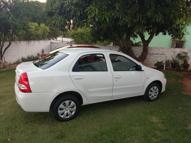Toyota Etios Sedan 2016 - Foto 5