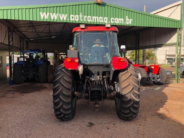 Case Farmall 95 4x4 Ano 2010 Cabinado Orignal - Foto 3