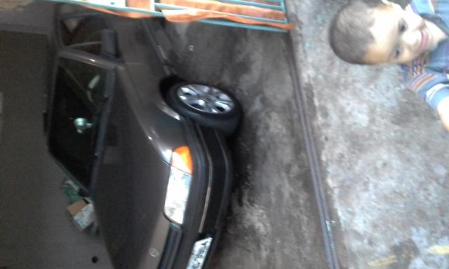 Vende se um monza 2 porta