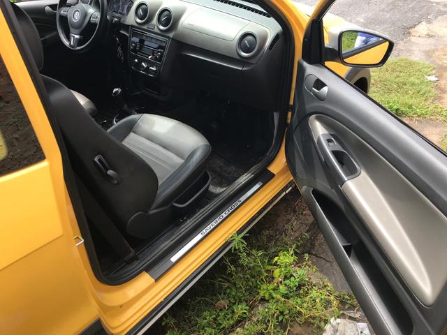 Saveiro Cross CE 1.6 MSI 14/15, Manual, 2 portas, km 64.000, Amarelo Solaris - Foto 7
